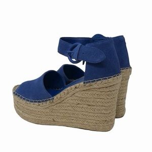 Marc Fisher Sandal